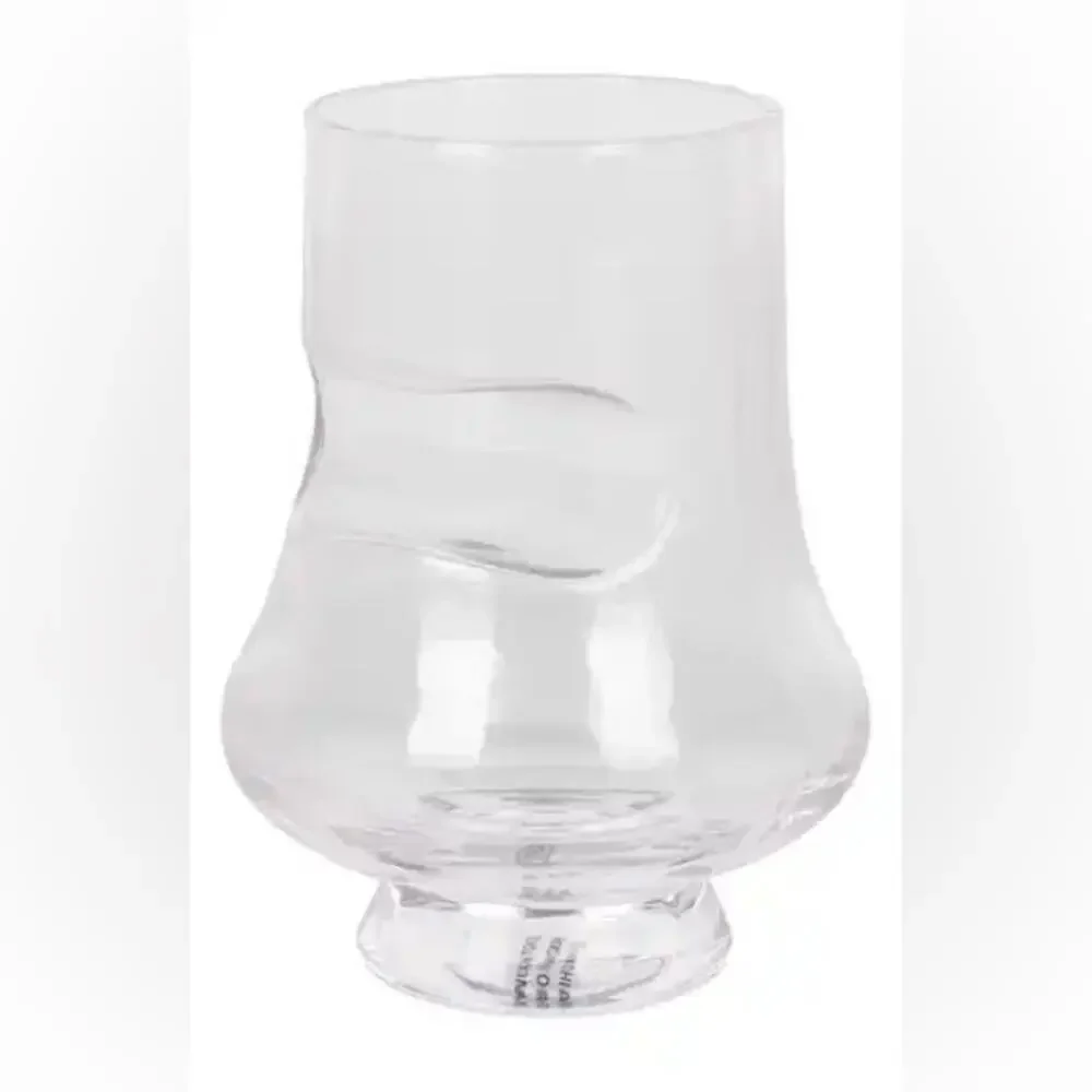 NIB! Brookstone Whiskey Snifter with Cigar Holder 8oz capacity